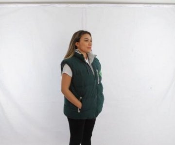 Kadın sıfır kol mont