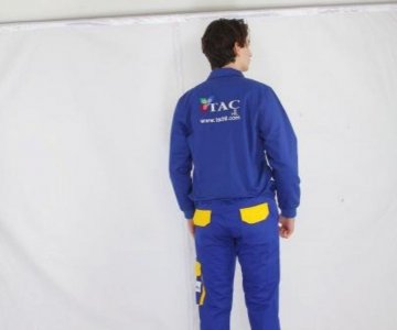 Üniforma ve tshirt takım